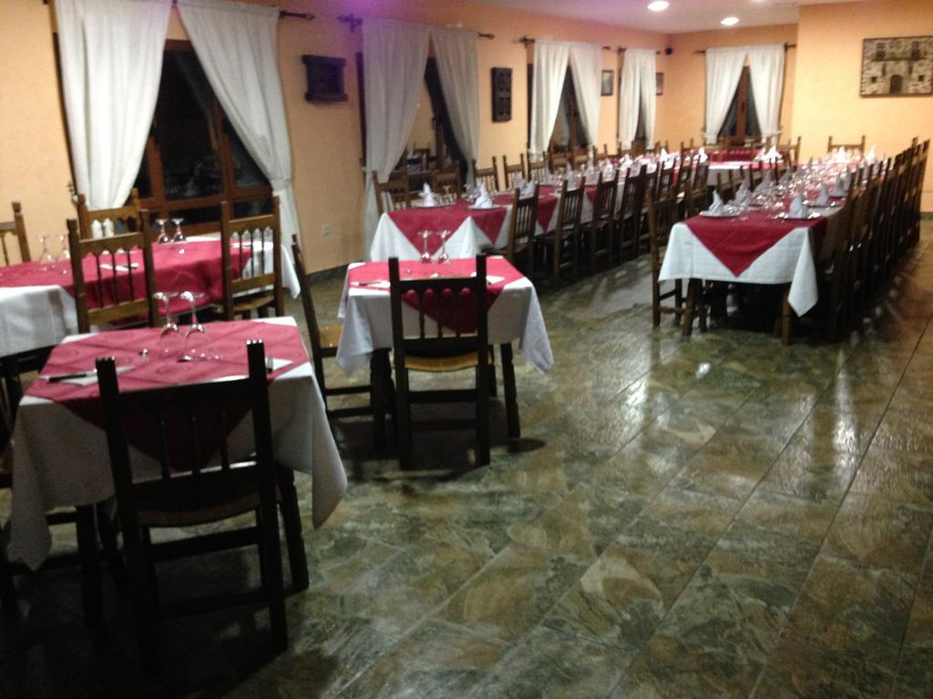 Hostal El Hayedo Канталохас Экстерьер фото